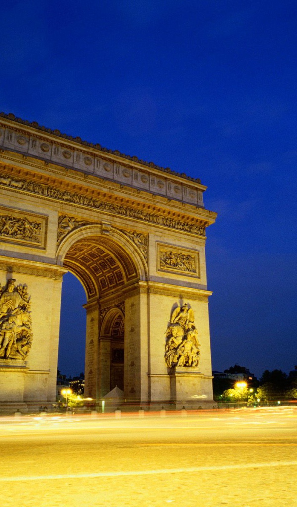 Триумфальная арка Париж