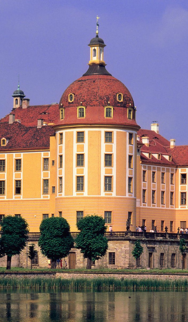 Замок Moritzburg
