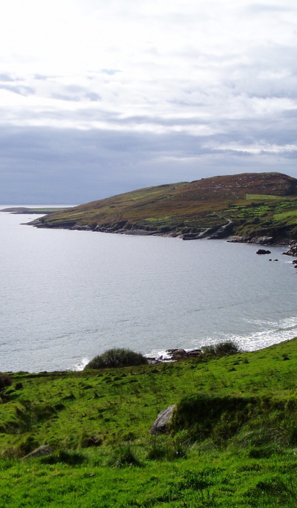 На побережье Ирландского озера