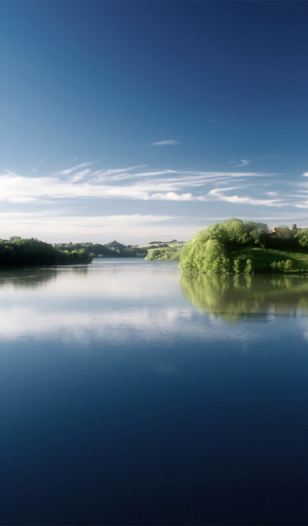 Озеро Gruyere, Швейцарии