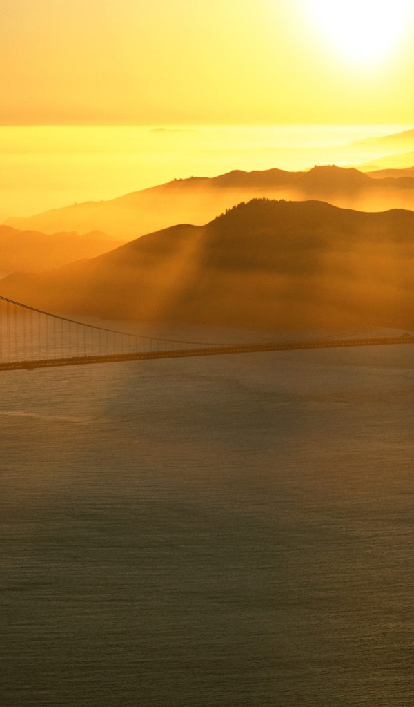 Закат у Золотых Ворот / Калифорния / США