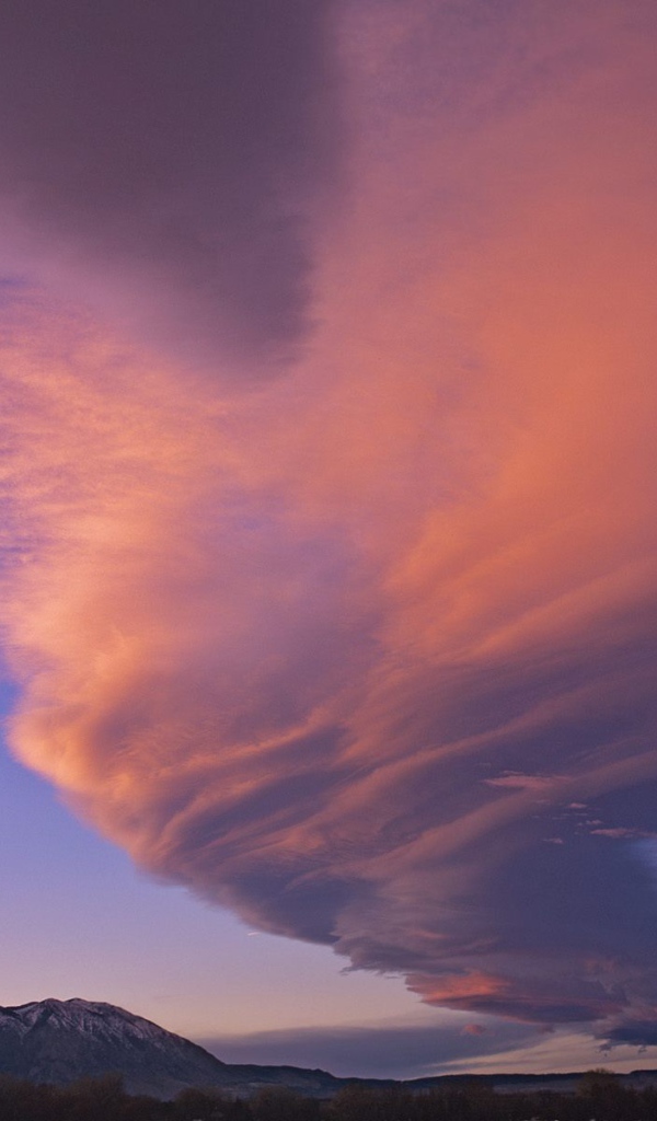 Двояковыпуклое Облако, США