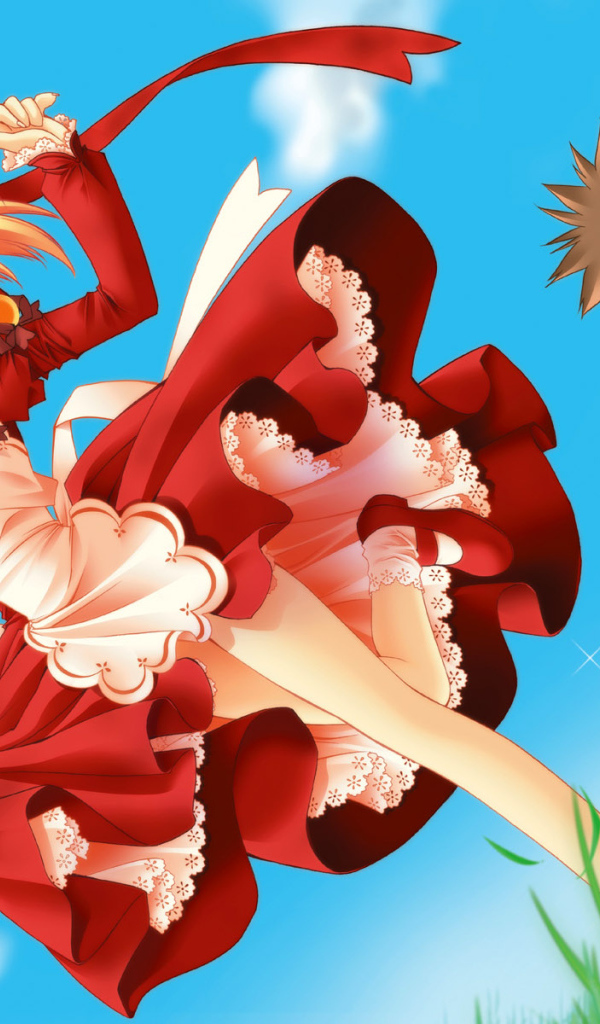 Малышка в красном платье