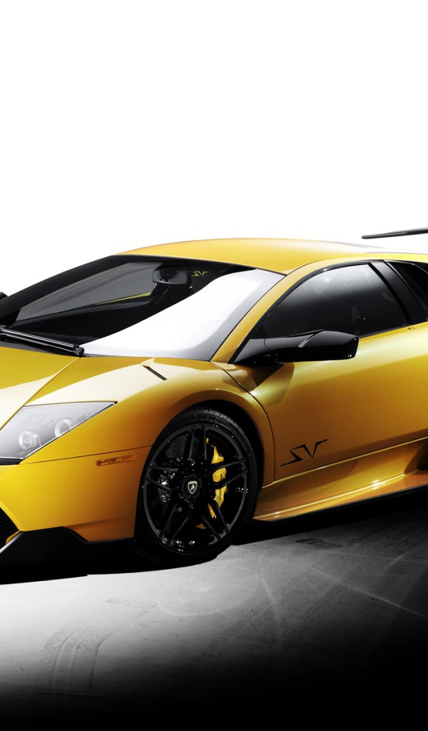 Желтый Феррари