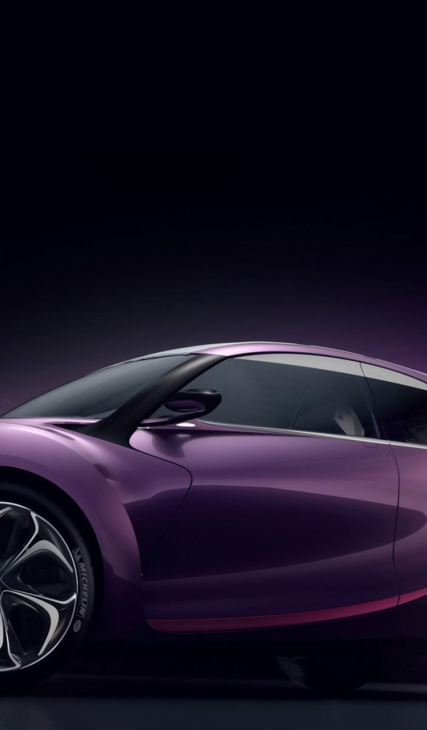 Шикарный спорткар