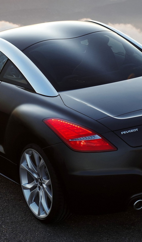 Черный Peugeot