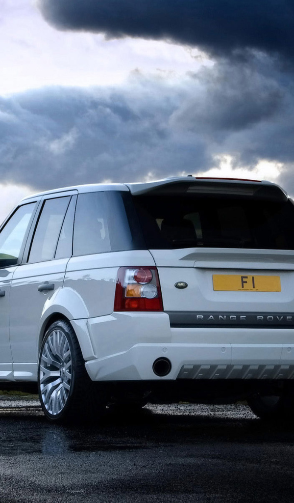 Белый Внедорожник Range Rover