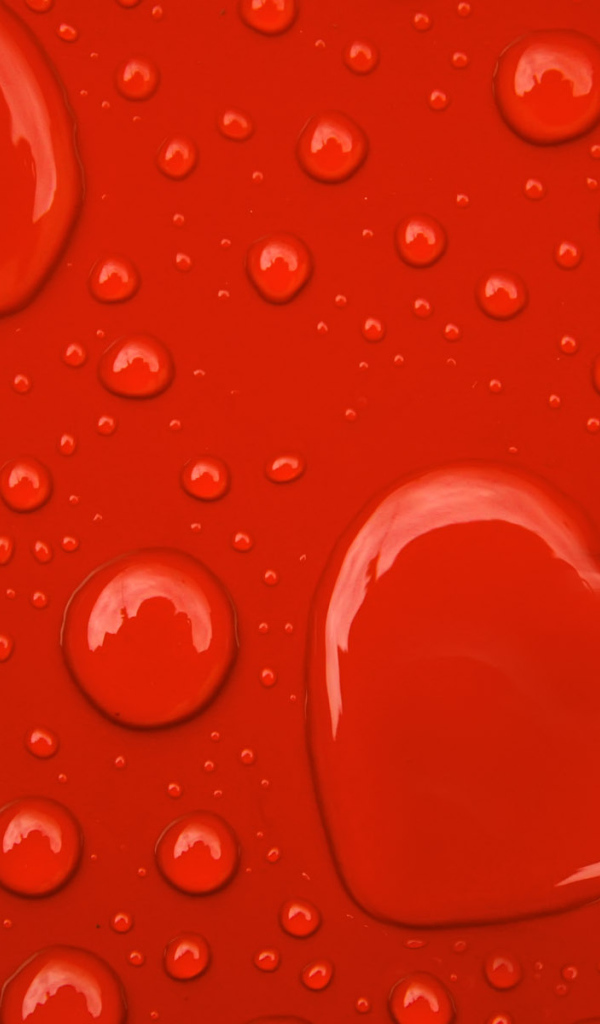 Капли в виде сердечек