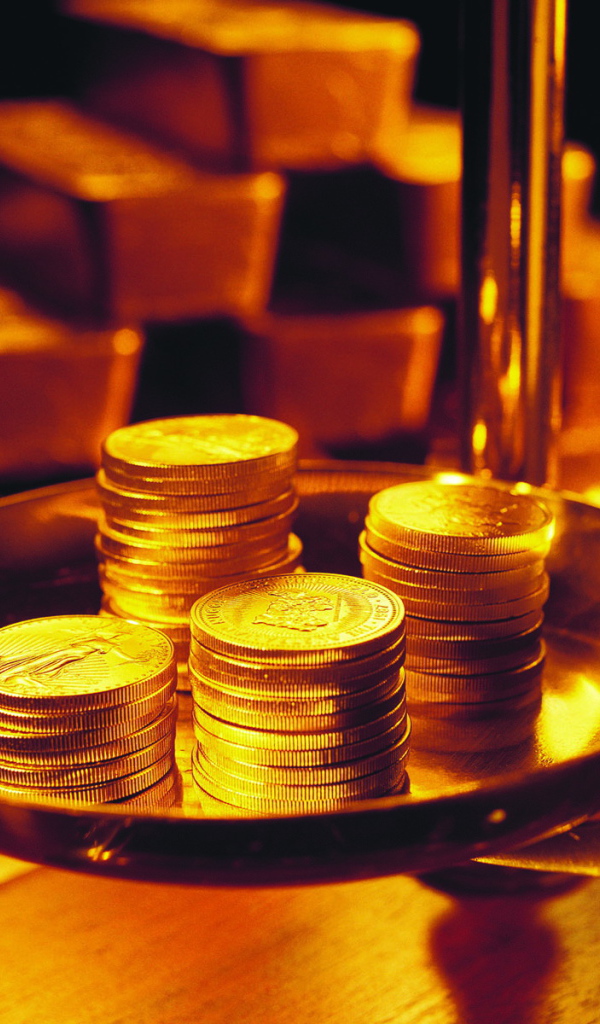 Монеты на весах