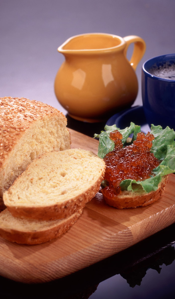 Воздушный хлеб с икрой