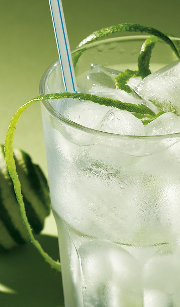 Прохладительный напиток