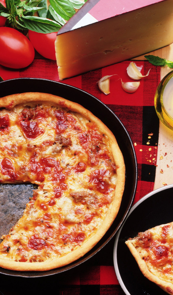 Вкусный кусочек пиццы