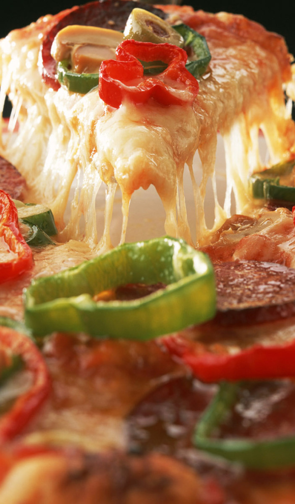 Горячая пицца с перцем