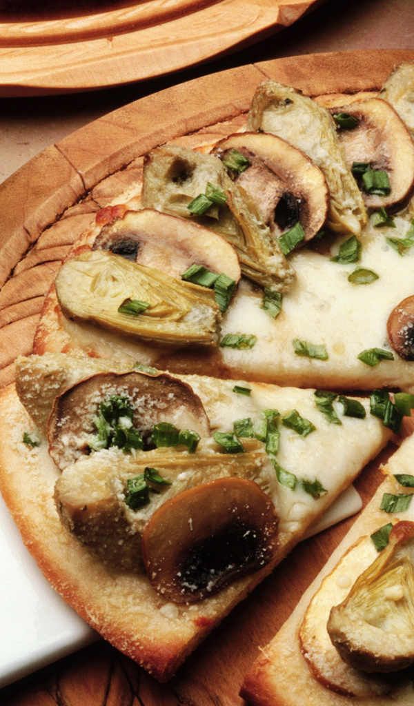 Пицца с грибами