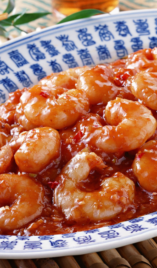 Креветки в томате