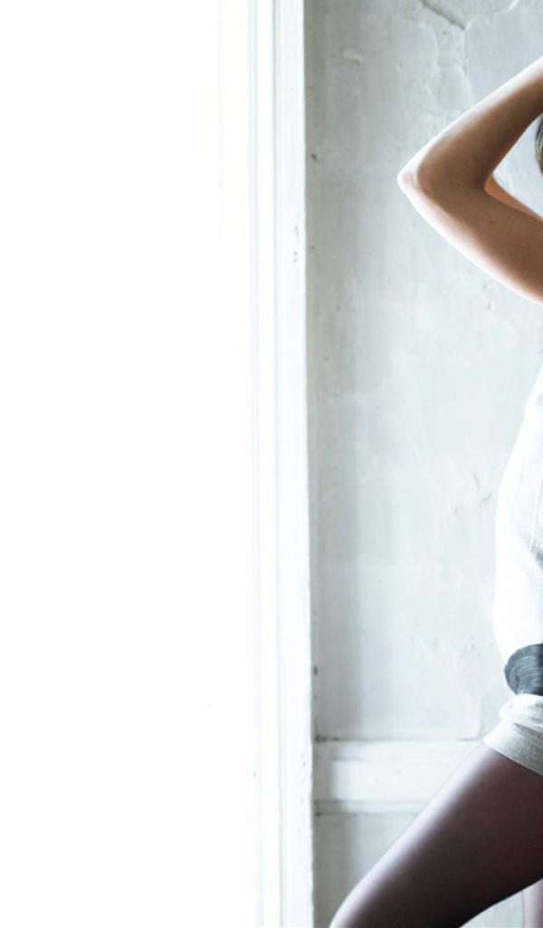 Мишель Монаган