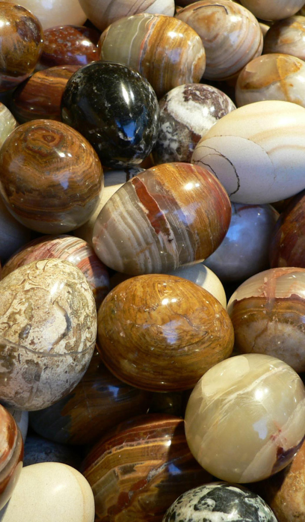 Каменные Пасхальные яйца