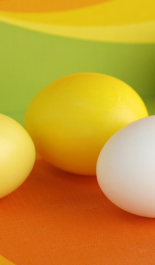 Желтые Пасхальные яйца