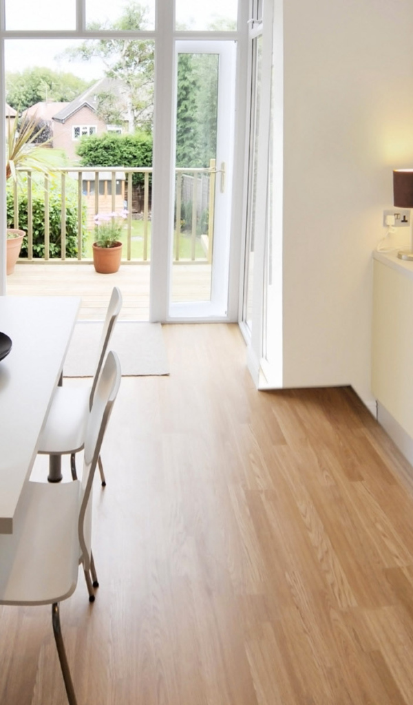 Кухня и столовая