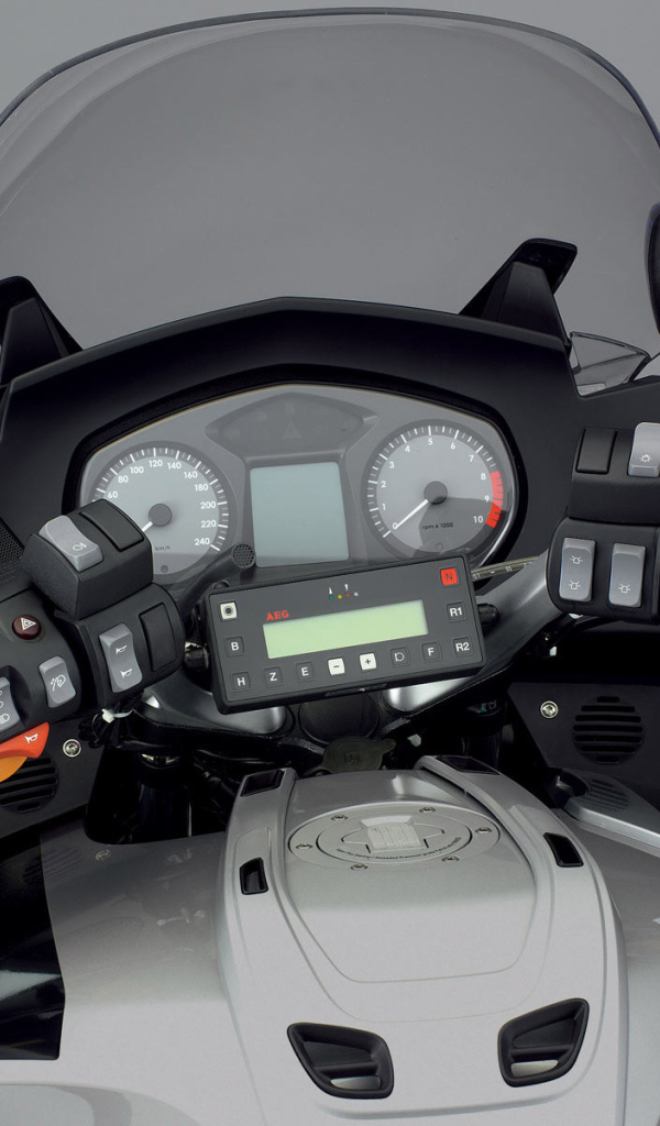 Панель управления / Мотоцикл BMW