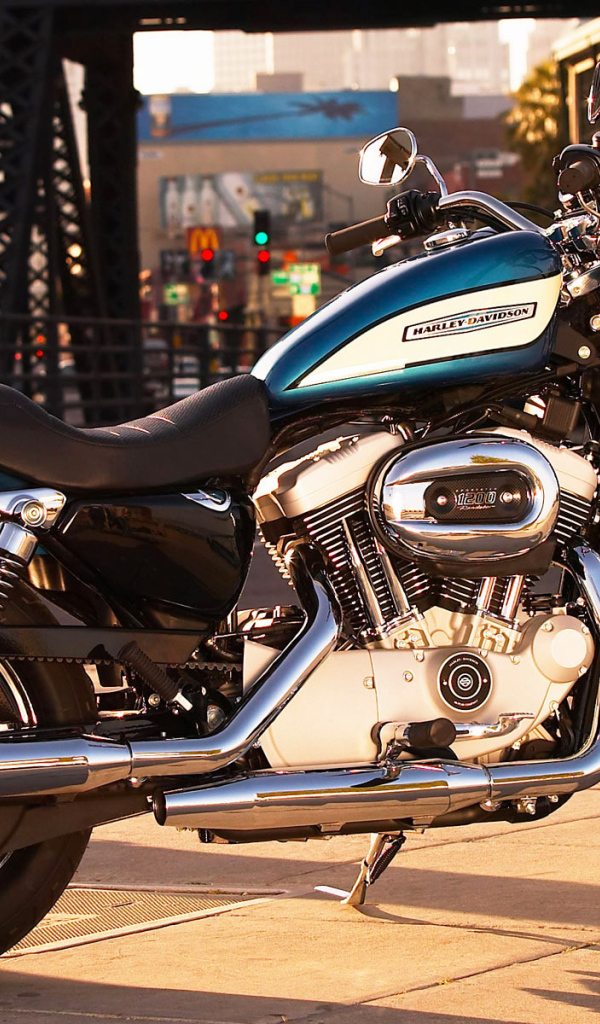 Harley Davidson городской вид