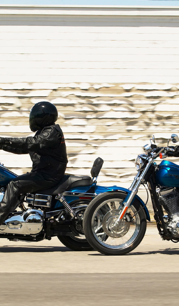 Harley Davidson trip by motorbike