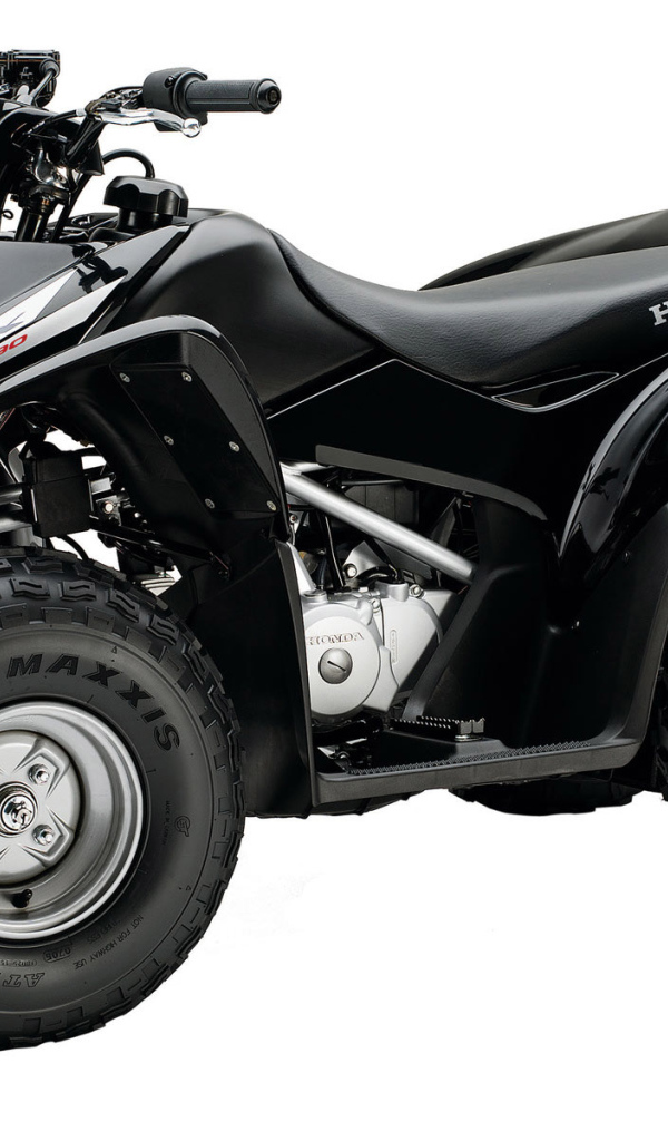 Черный Байк Honda квадроцикл