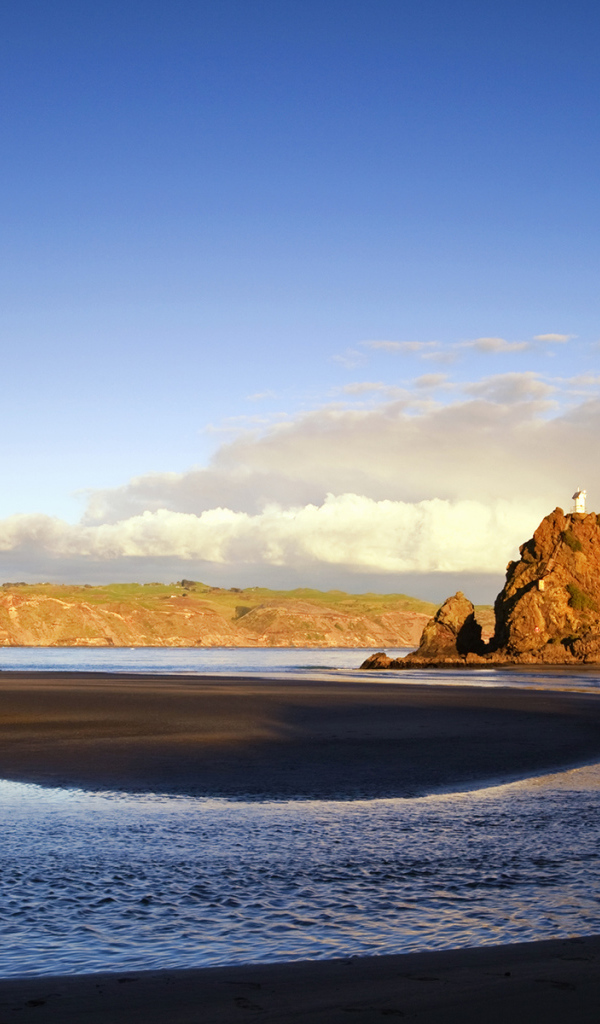 Маяк на скале