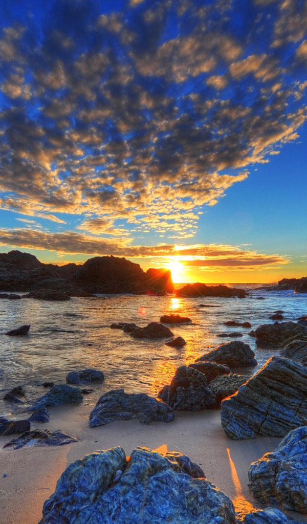 Закат на берегу моря HDR