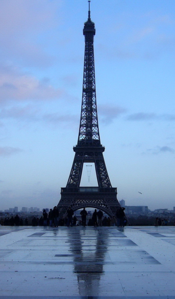 Париж Эйфелева башня