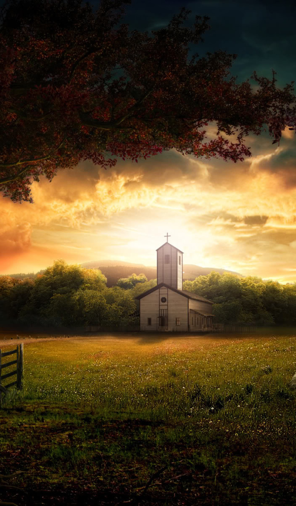 Маленькая церковь на рассвете
