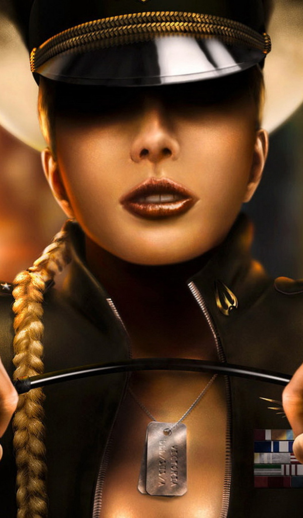 Женщина полковник