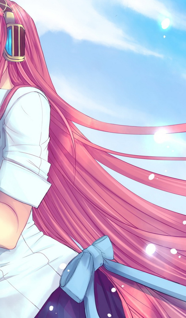 Девочка на сцене