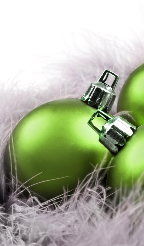 Зеленые шарики