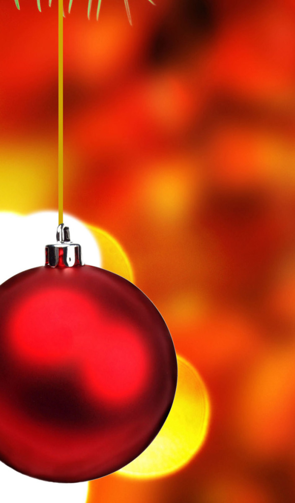 Красный шарик на Новый Год 2011