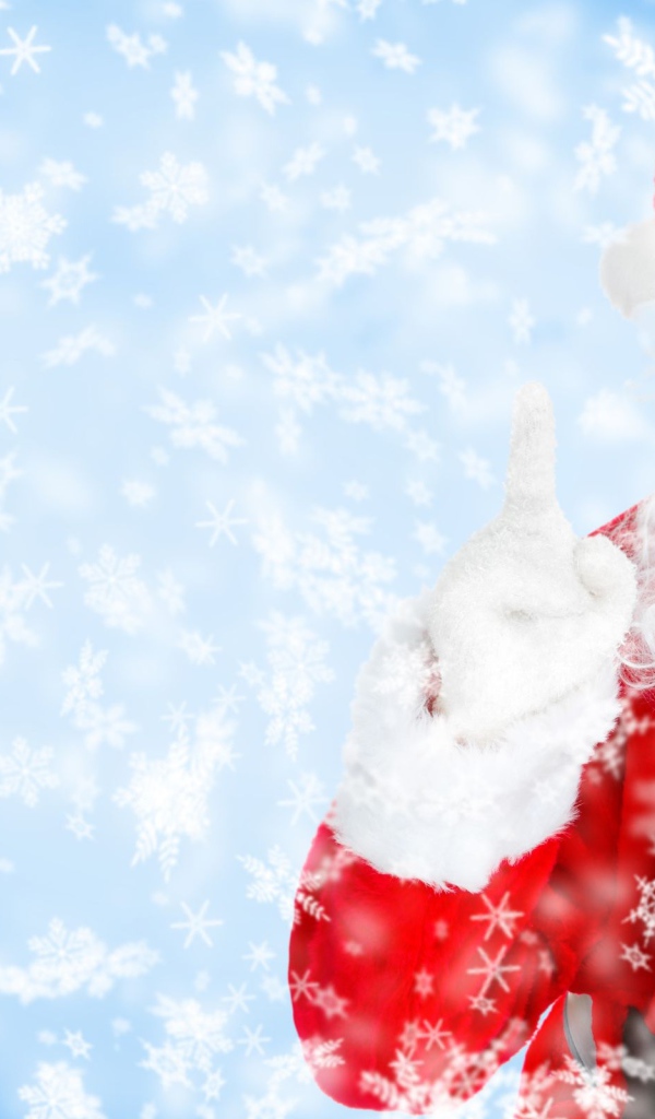 Санта у елки