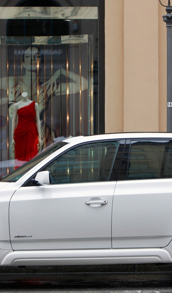 БМВ Х3 в белоснежном цвете