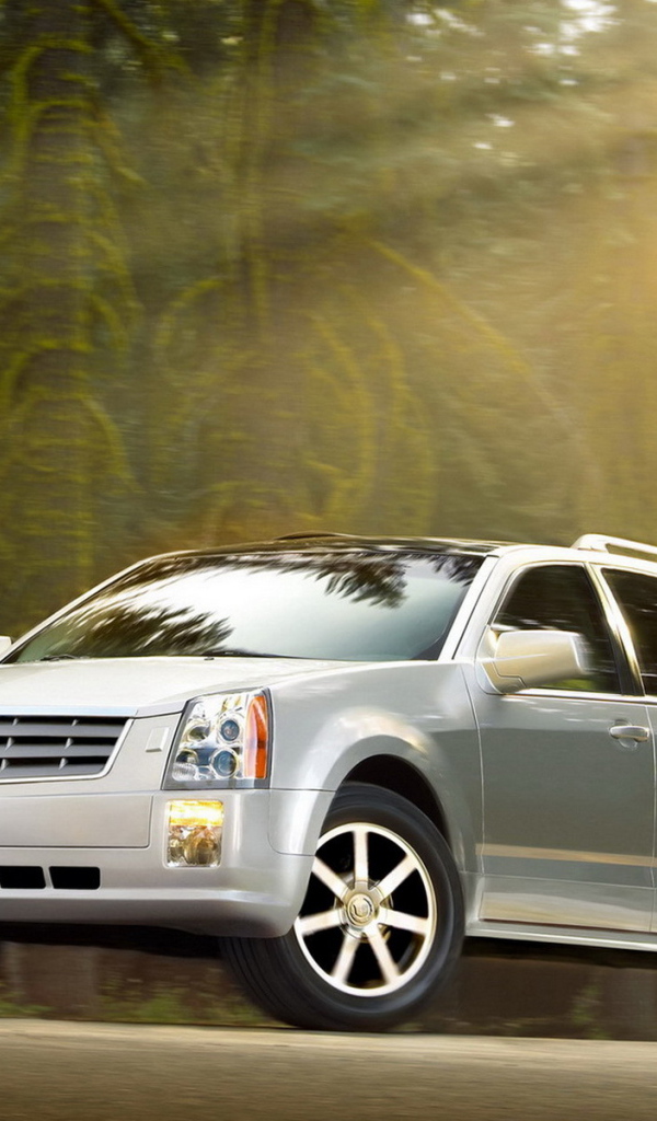 Кадиллак СРХ в гармонии с природой в гармонии с тобой