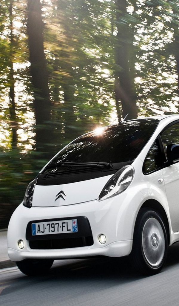 Новый Ситроен C-Zero