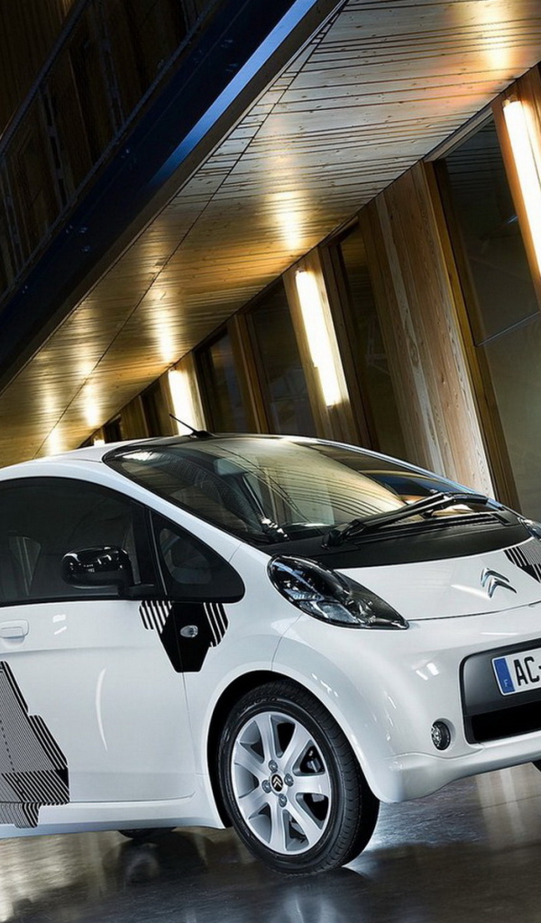 Ситроен C-Zero 2011