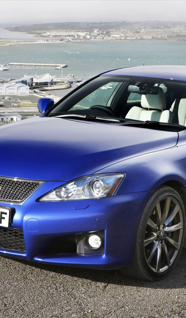 Лексус IS-F в синем цвете