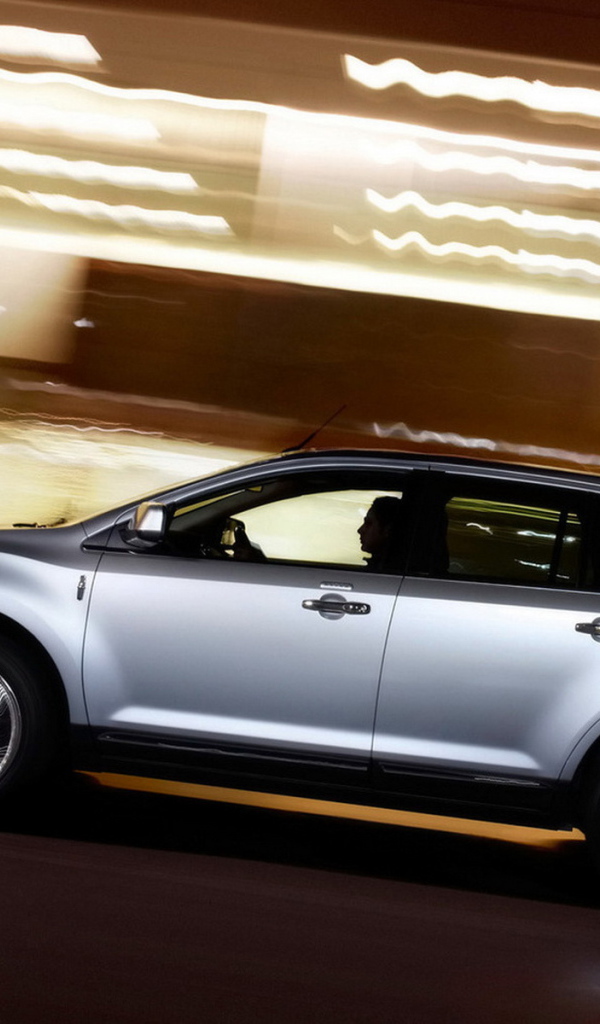 Линкольн MKX в движении