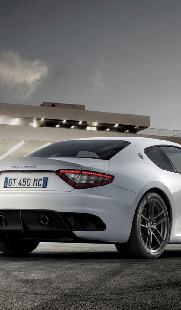 Мазерати Грантуризмо