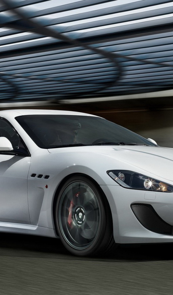 Maserati-GranTurismo 2012