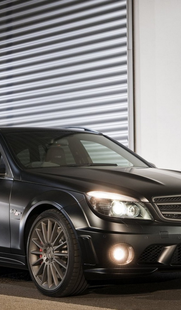 Mercedes-Benz-C-Class DR 520 2011