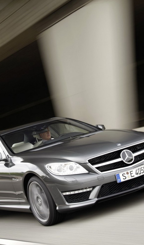 Мерседес Бенц CL63 AMG