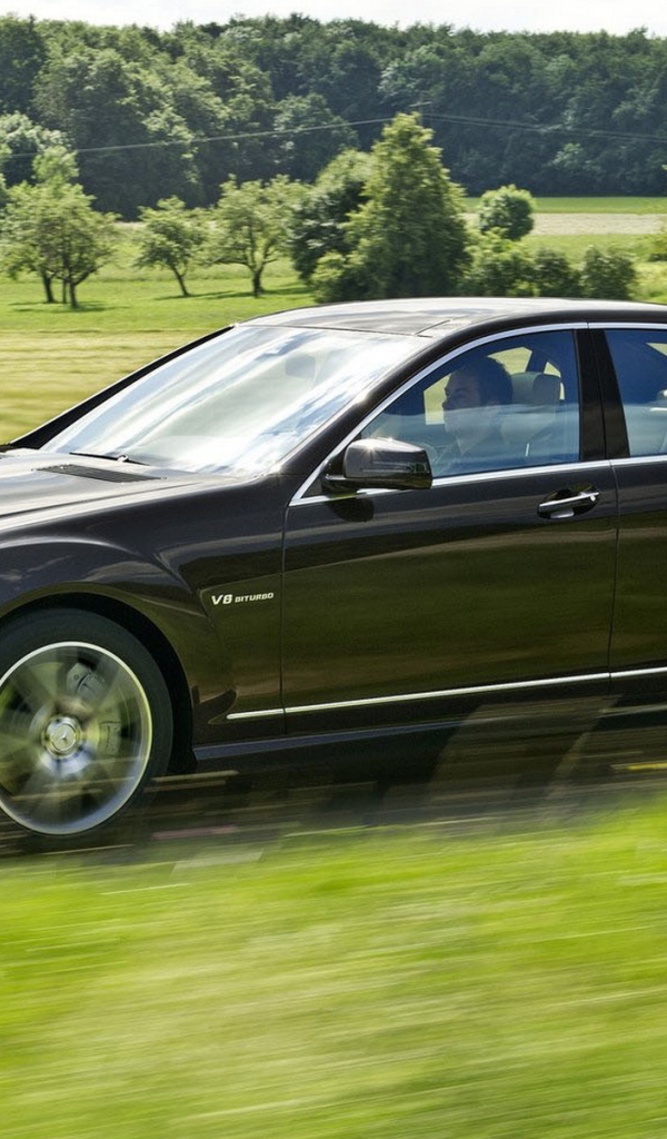 Новый Мерседес Бенц S63 AMG