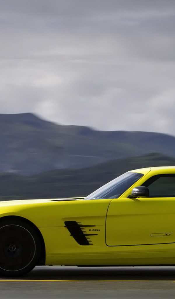 Мерседес Бенц SLS-AMG