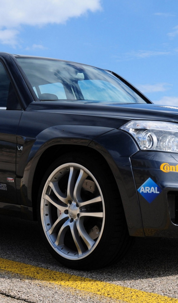 Brabus Mercedes-Benz GLK V12