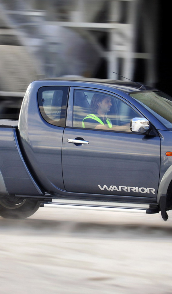 Митцубиси L200